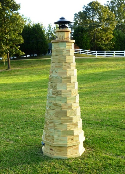 How to Build an Authentic 6 ft. Lawn Lighthouse. Plans Include Photos.