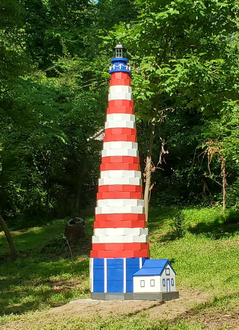 Lighthouse Plans - How to Build an Authentic 6 ft. Lawn Lighthouse.