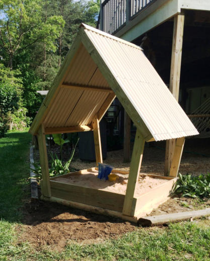 How to Build a Sandbox with a Roof Design. DIY Wood Plans